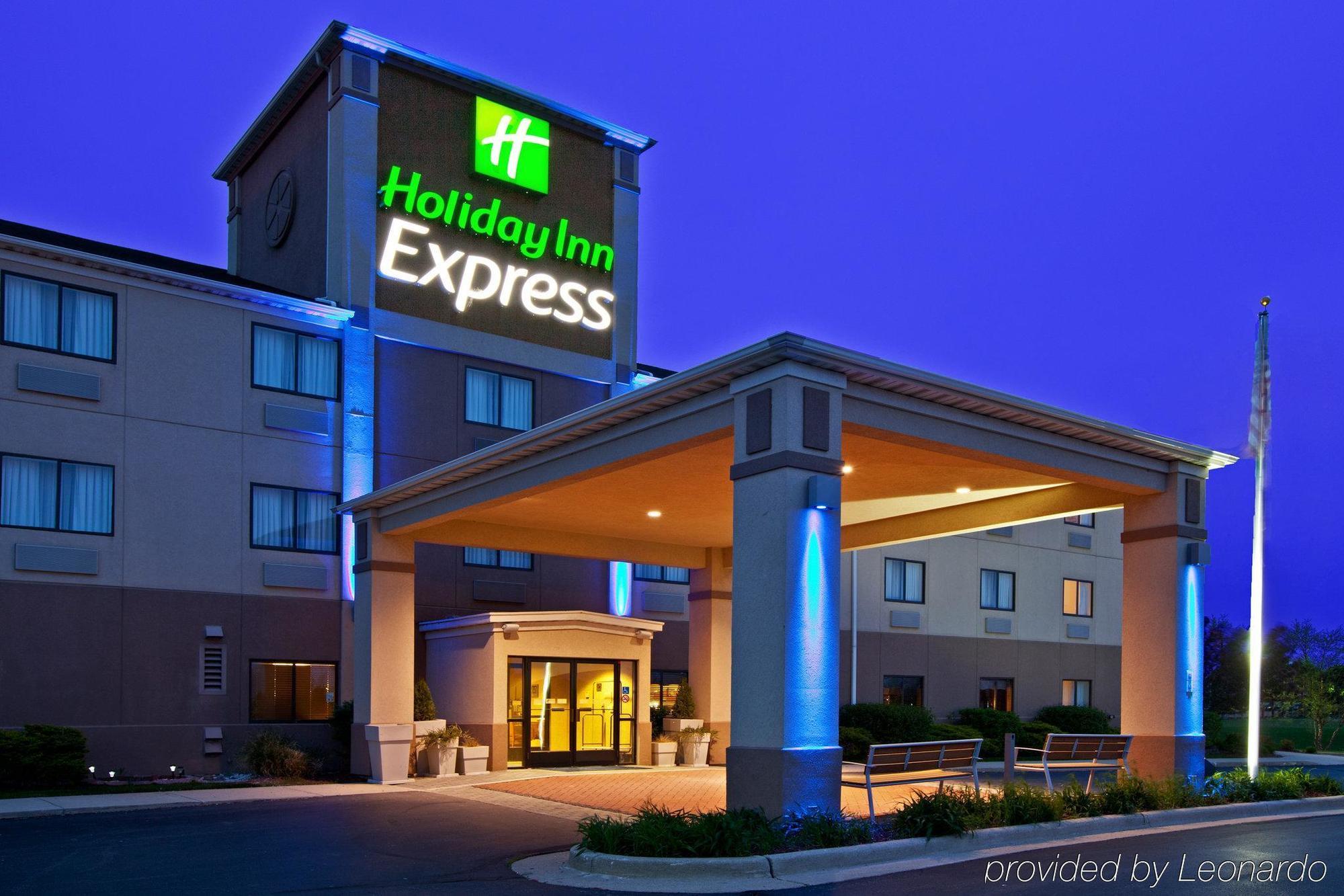 Baymont By Wyndham Chelsea Hotel Exterior photo